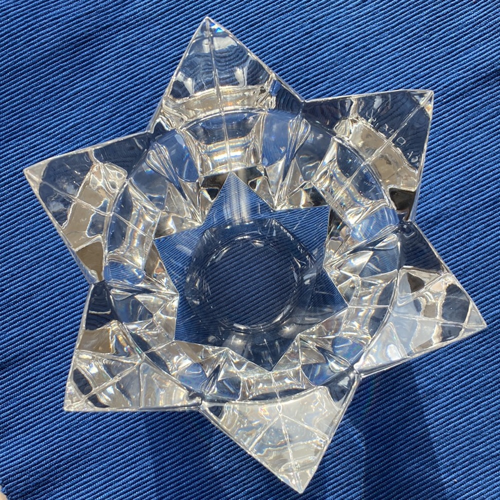 Crystal bowl in 6-pointed star style. Etched Hebrew writing on bottom.